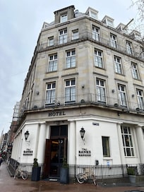 Vue extérieure de l’hôtel