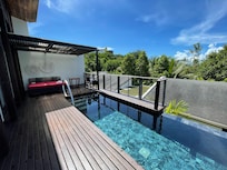 Private pool