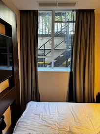 Easy access via stairs from the street