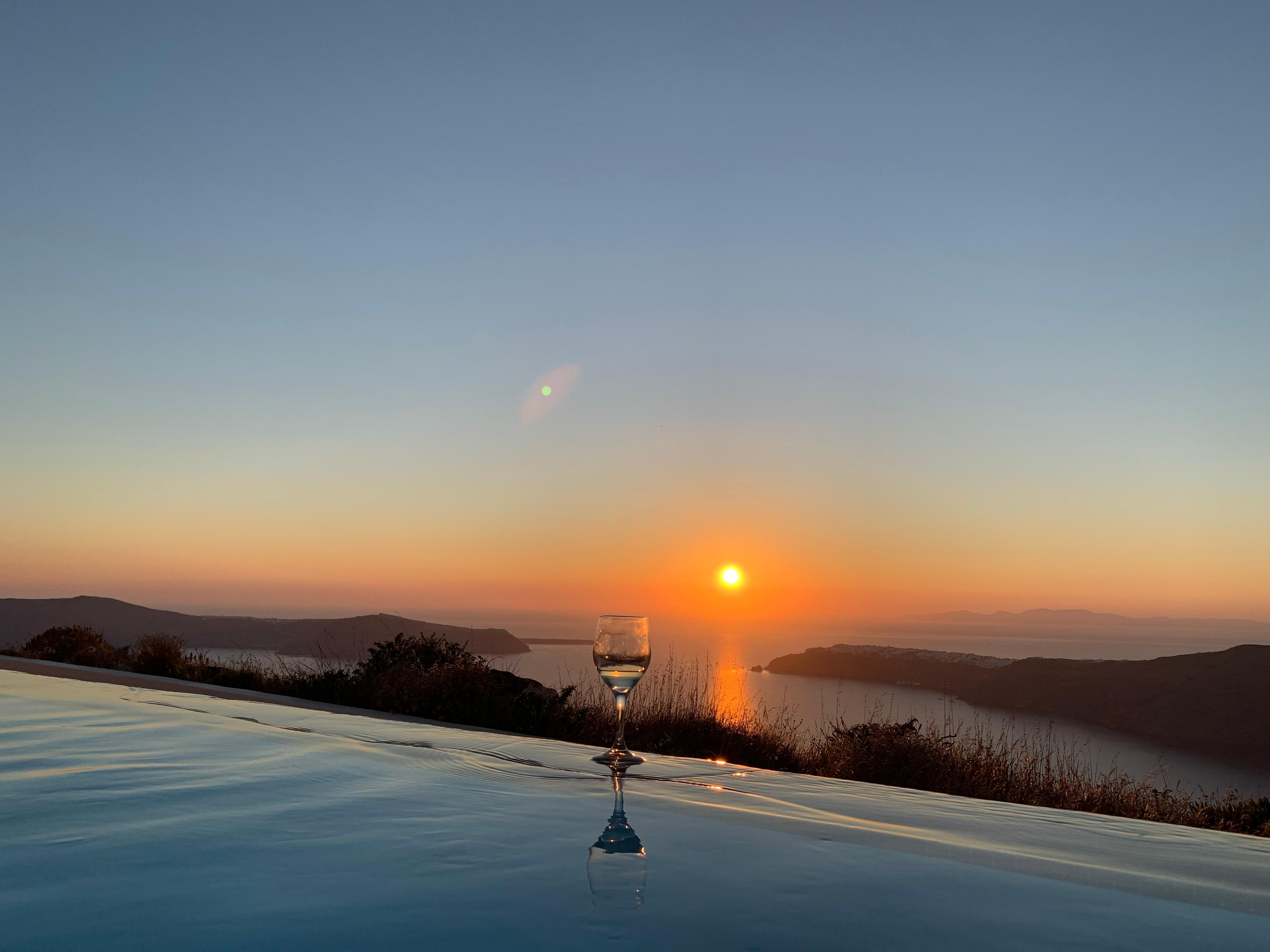 Infinity pool & Sunset in July