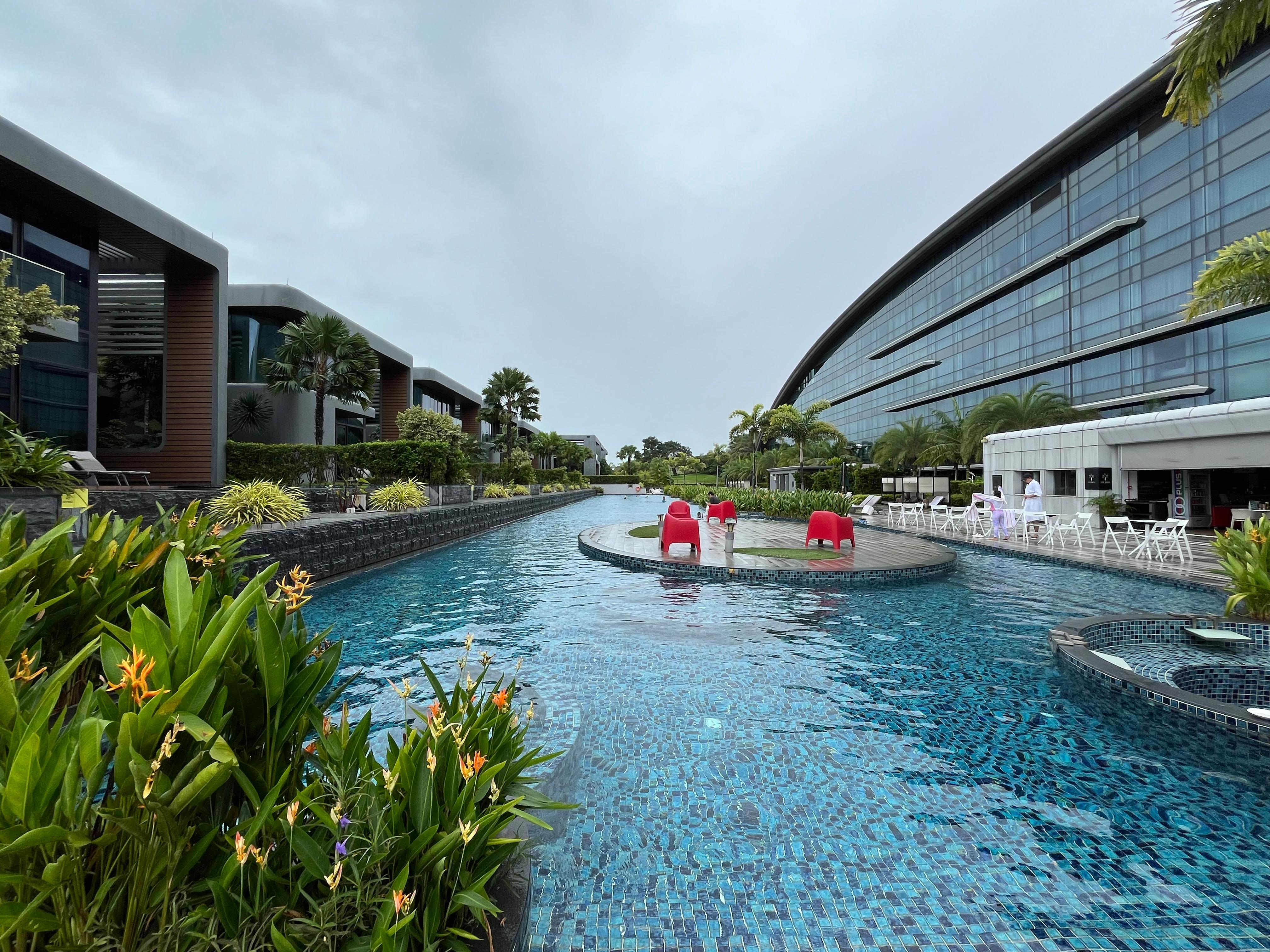 Pool