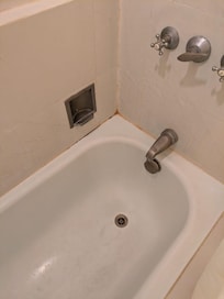 bathtub