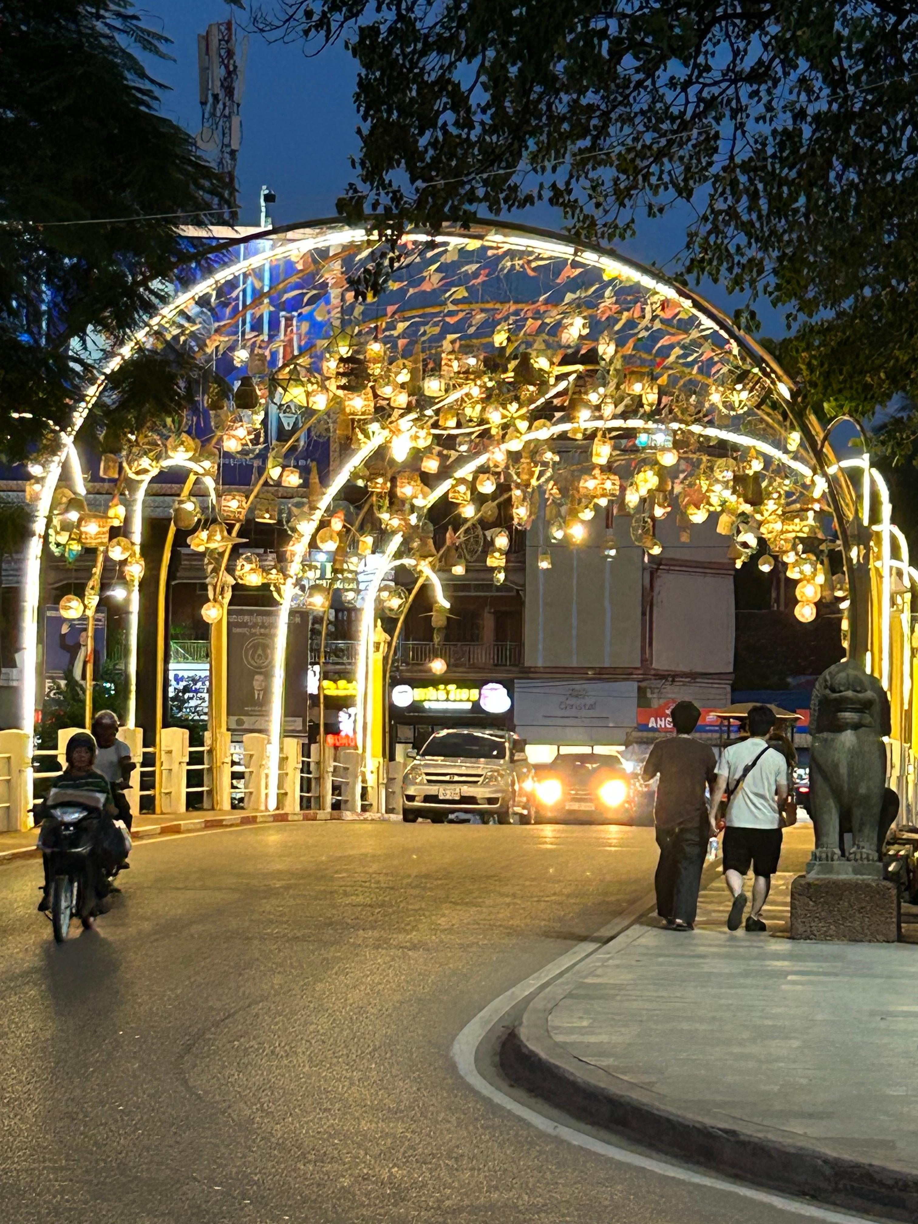 A bridge in the middle of town