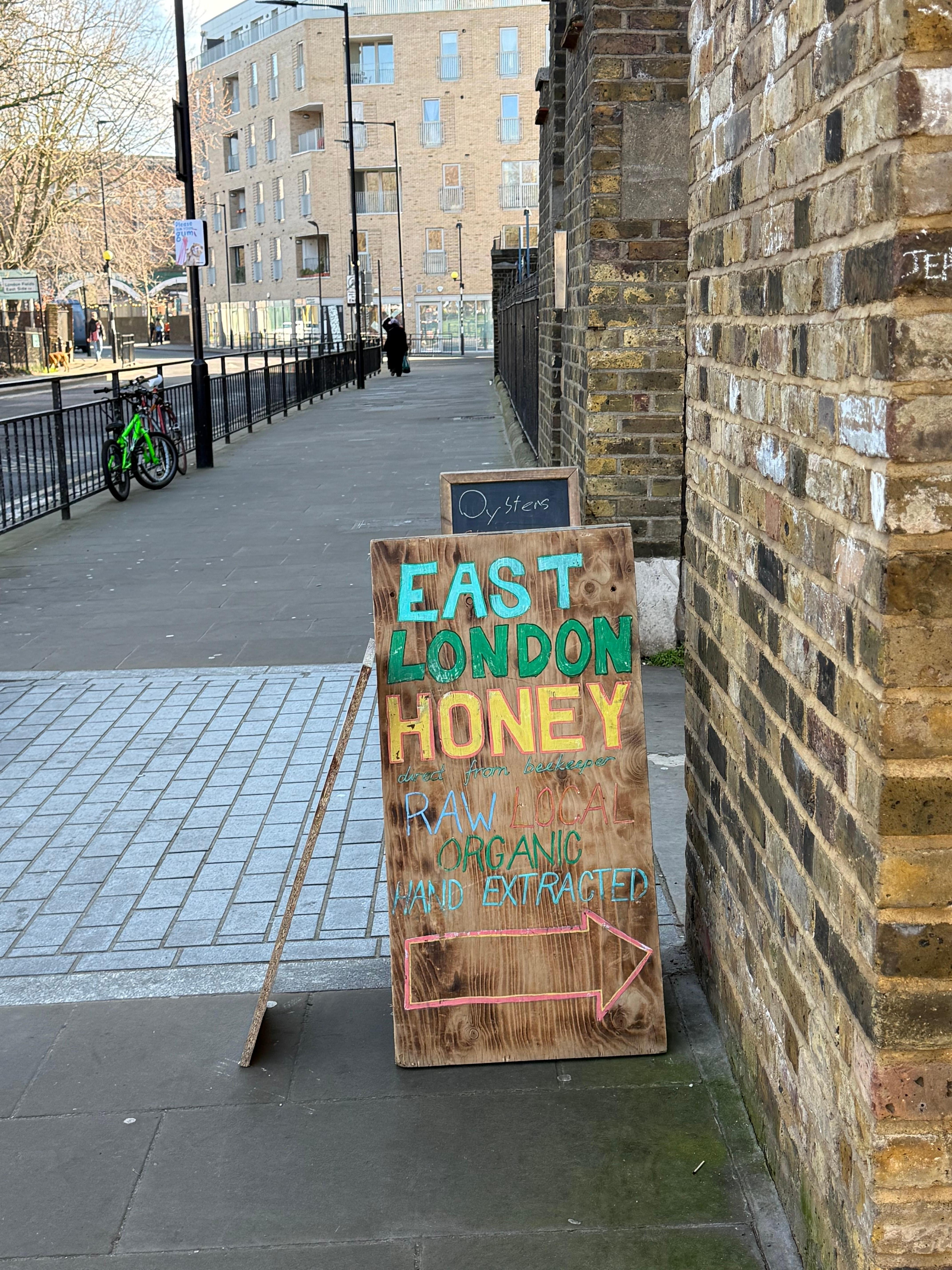 Broadway Market, Herholdt Honey