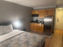 Bed clean and cozy