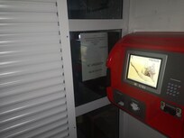 The "emergency number" was switched off, numerous attempts to call it failed.