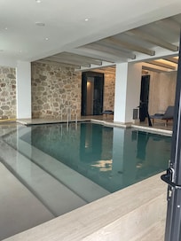 Hotel pool