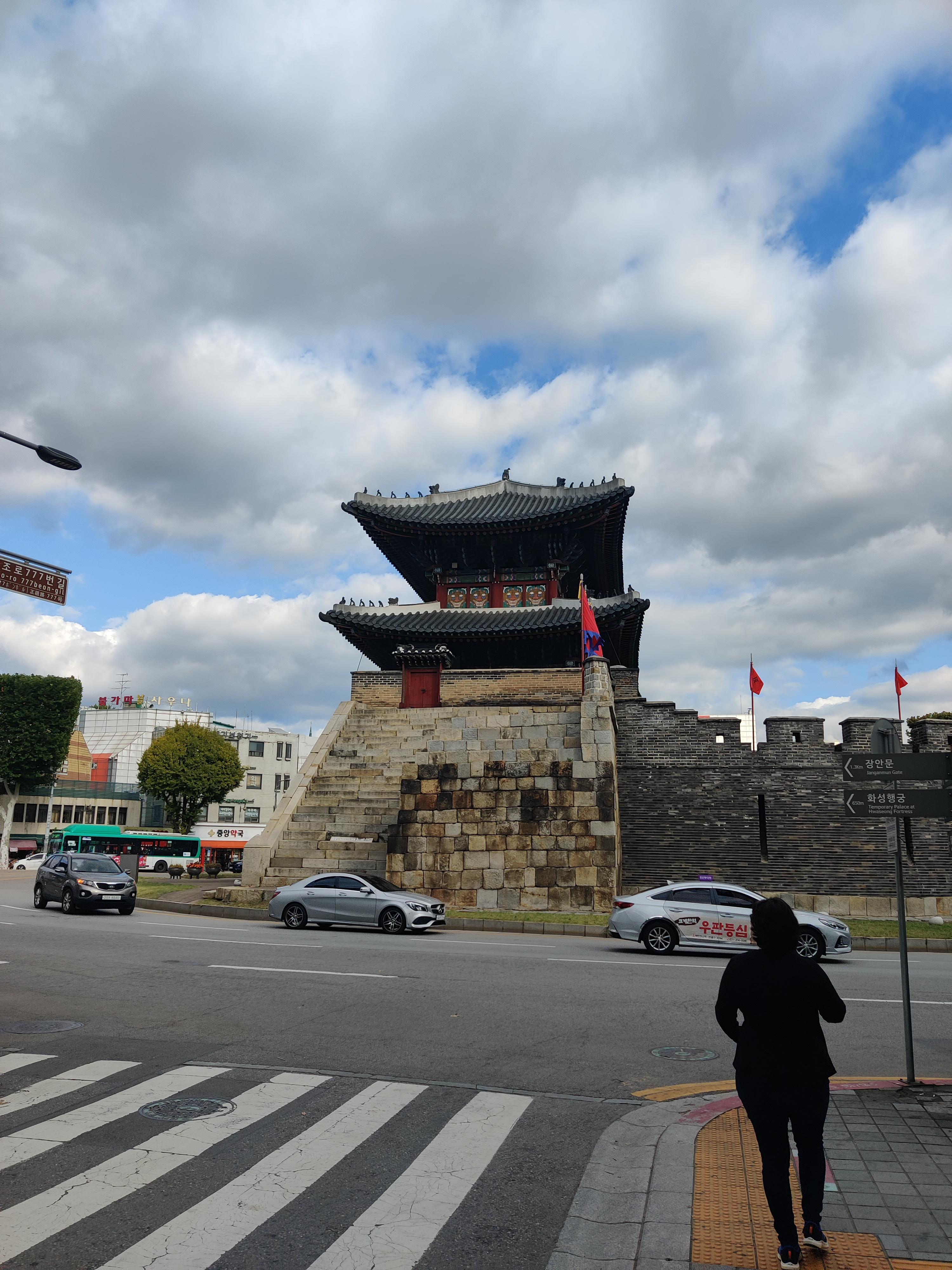 Suwon fortress, not too far for a few hours of  cultural experience. 