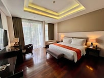 Premier Room