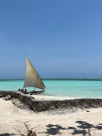 Plage face à la chambre