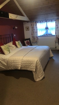 Generous sized bedroom