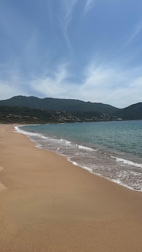 Vue gauche depuis la plage