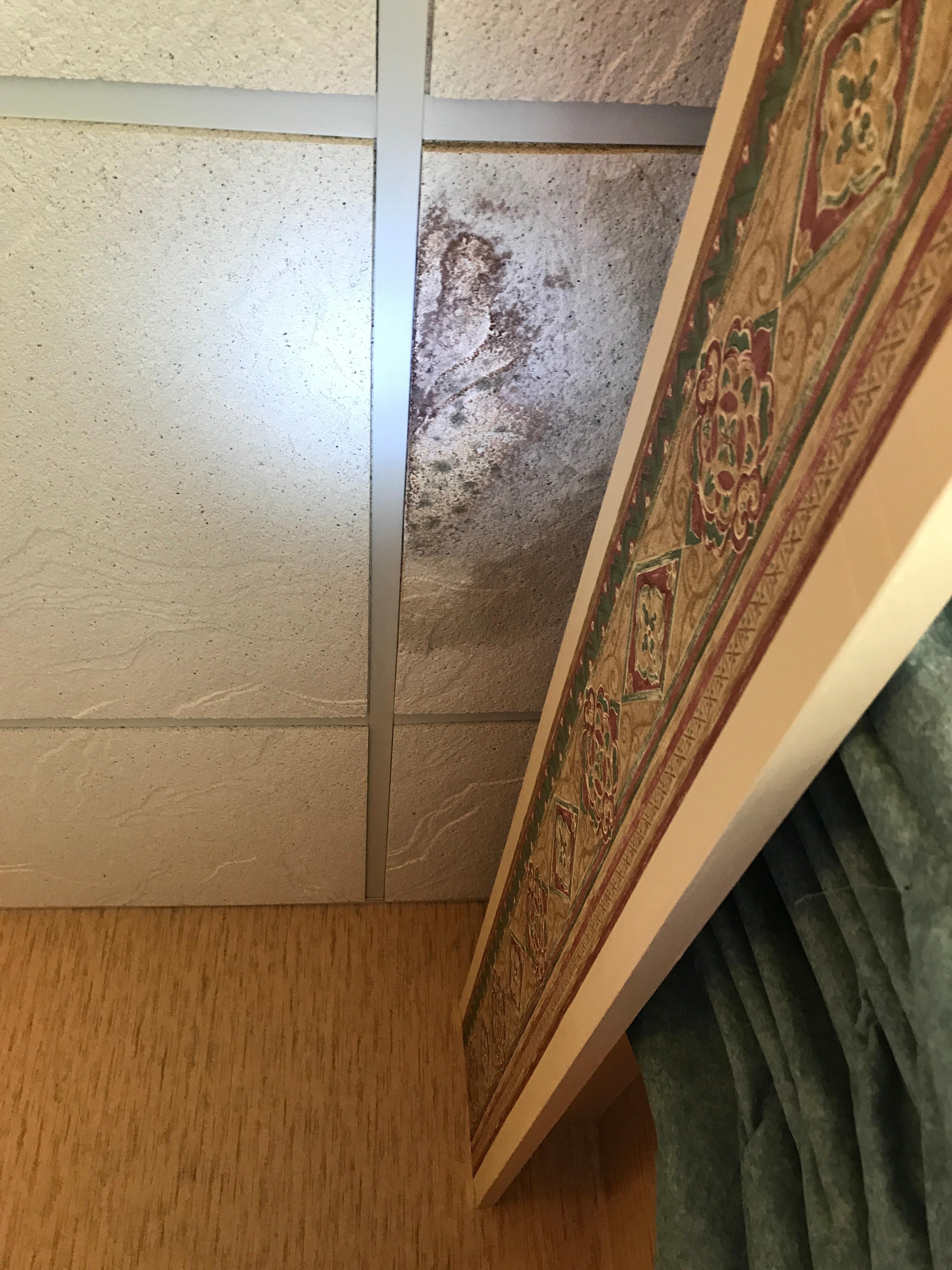 Dresser drawer