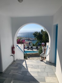 Piscine et réception
