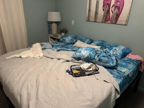 Chambre squattée à notre arrivée