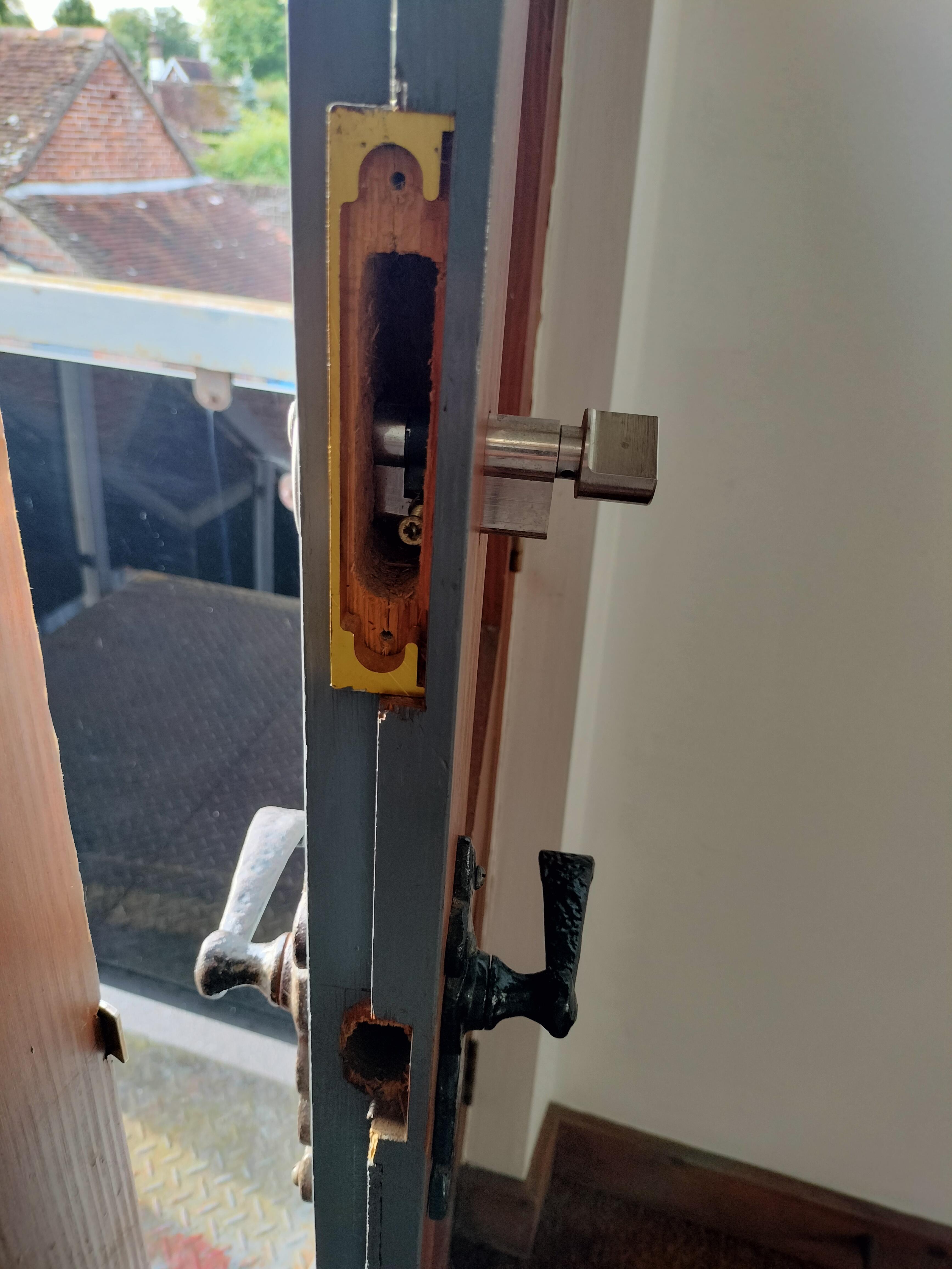 Missing locks on door. Reported. 