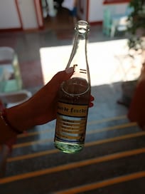 Agua mineral de manantial creada en esta hacienda.