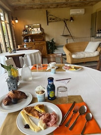Breakfast
