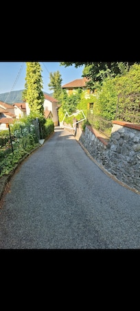 The narrow passage between the two houses