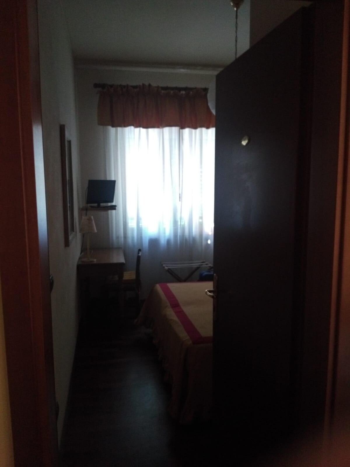 Camera vista dall’ingresso
