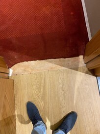 Moquette déchirée