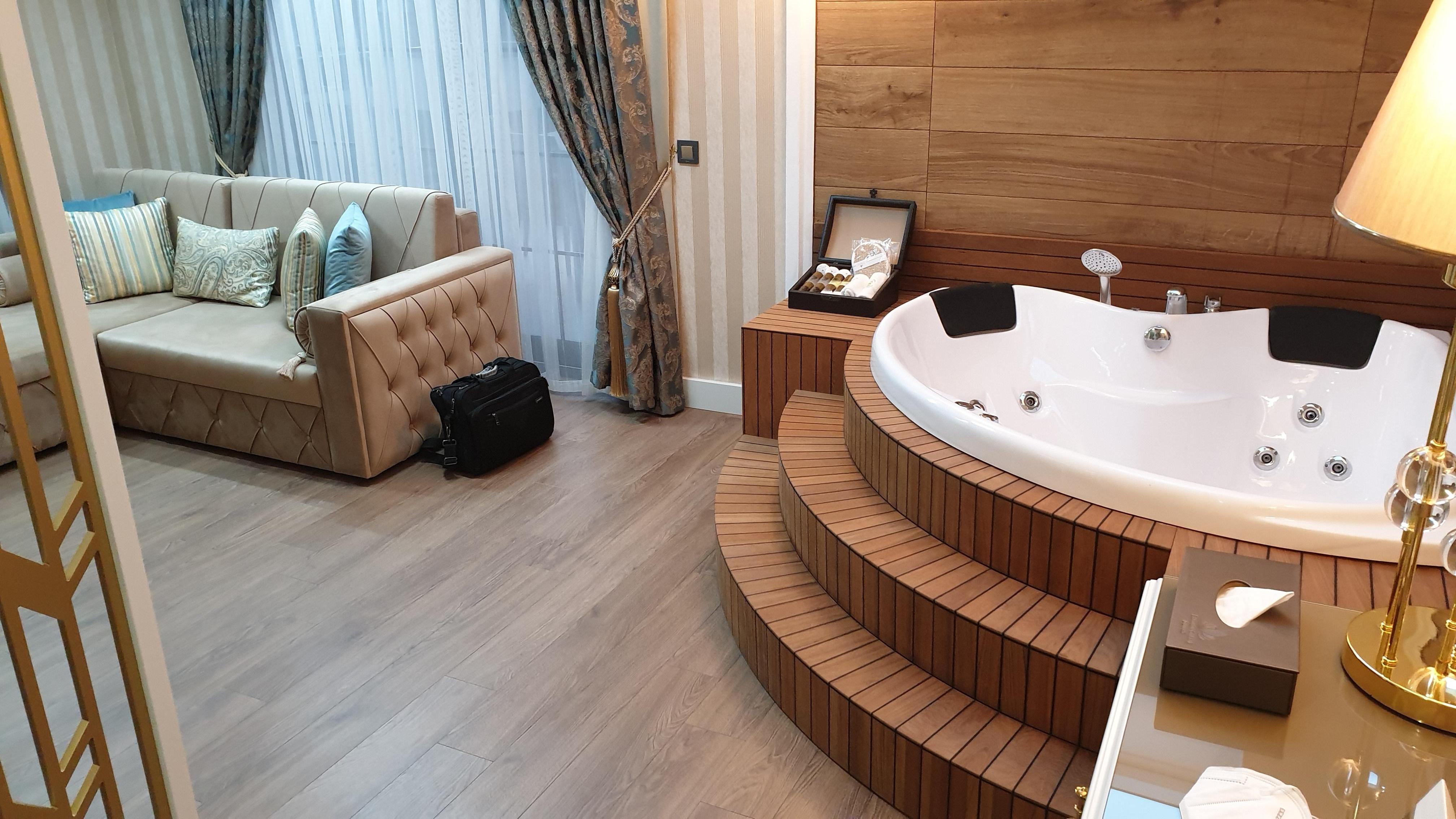 SPA and cosy corner.