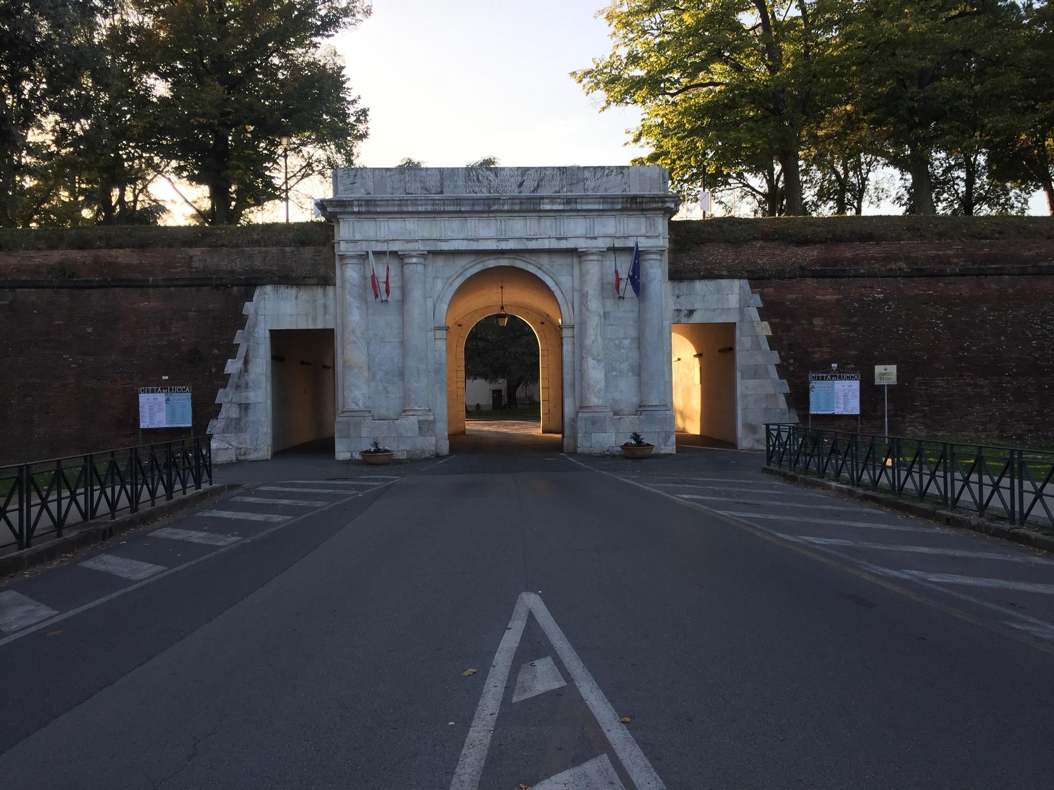 Welcome to the Lucca Old town