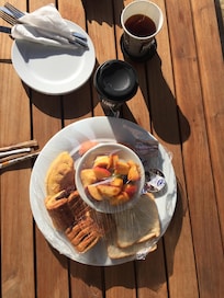 Petit déjeuner