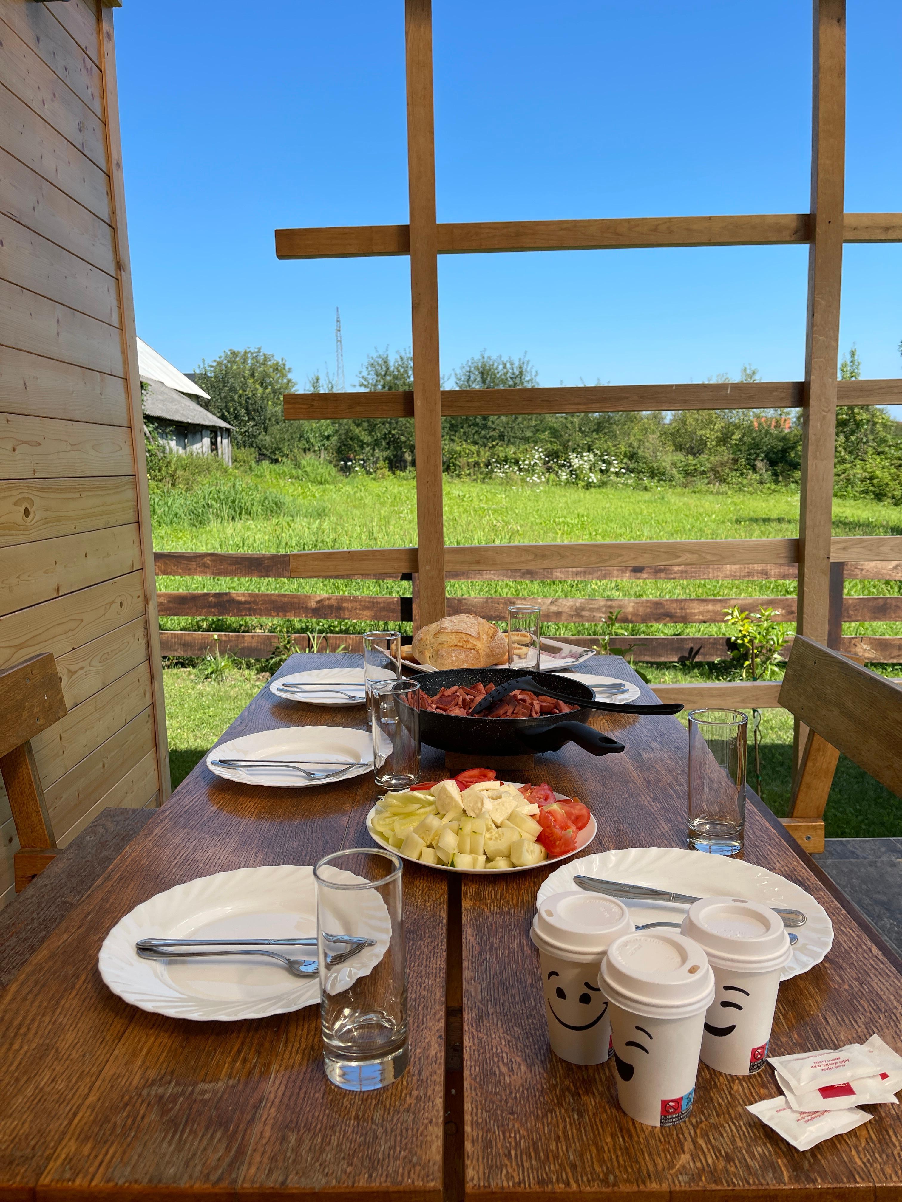 Breakfast in nature