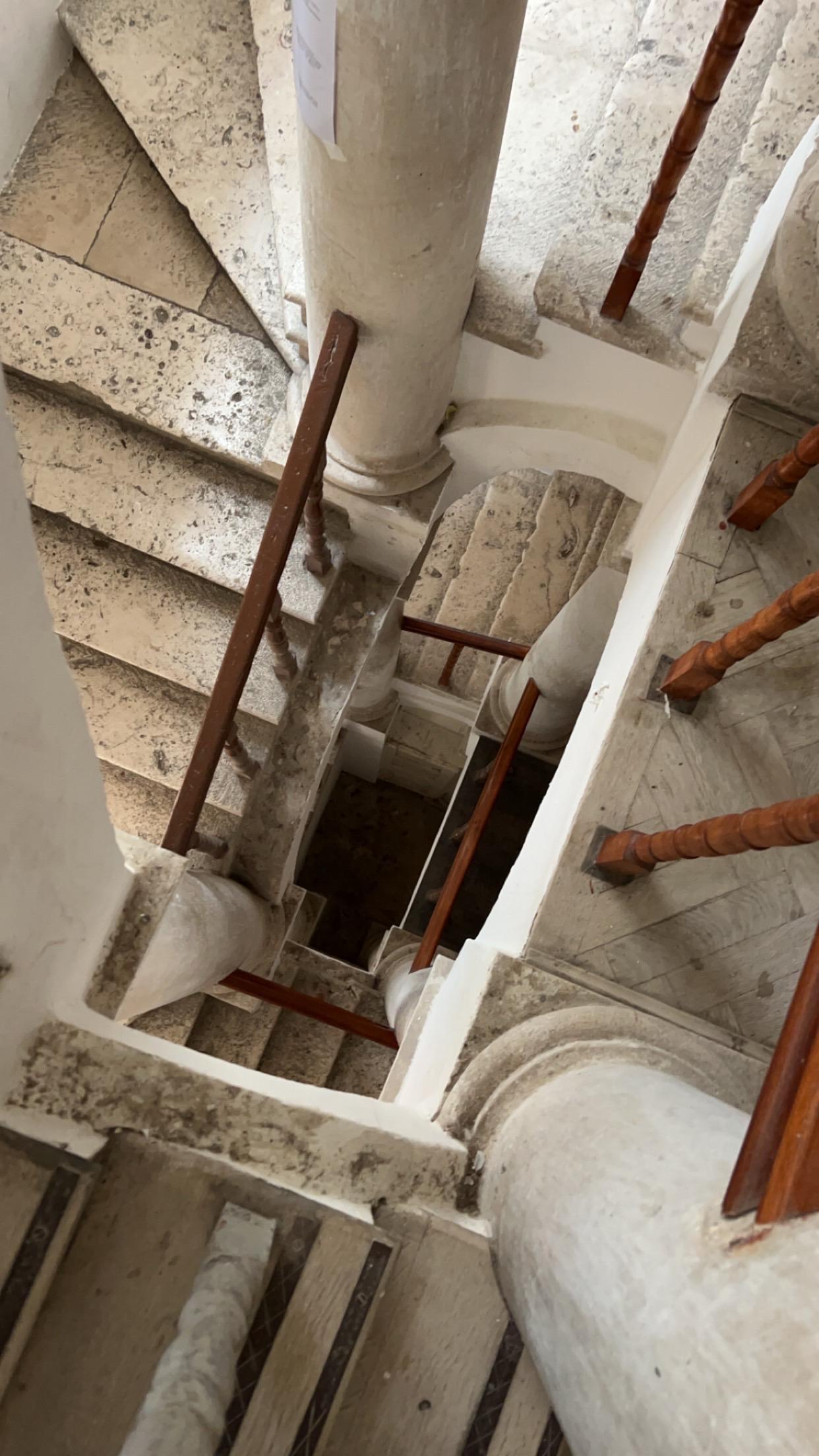 The four flights of stairs to get to the unit.