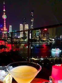 サー・エリーズ・テラスからの夜景