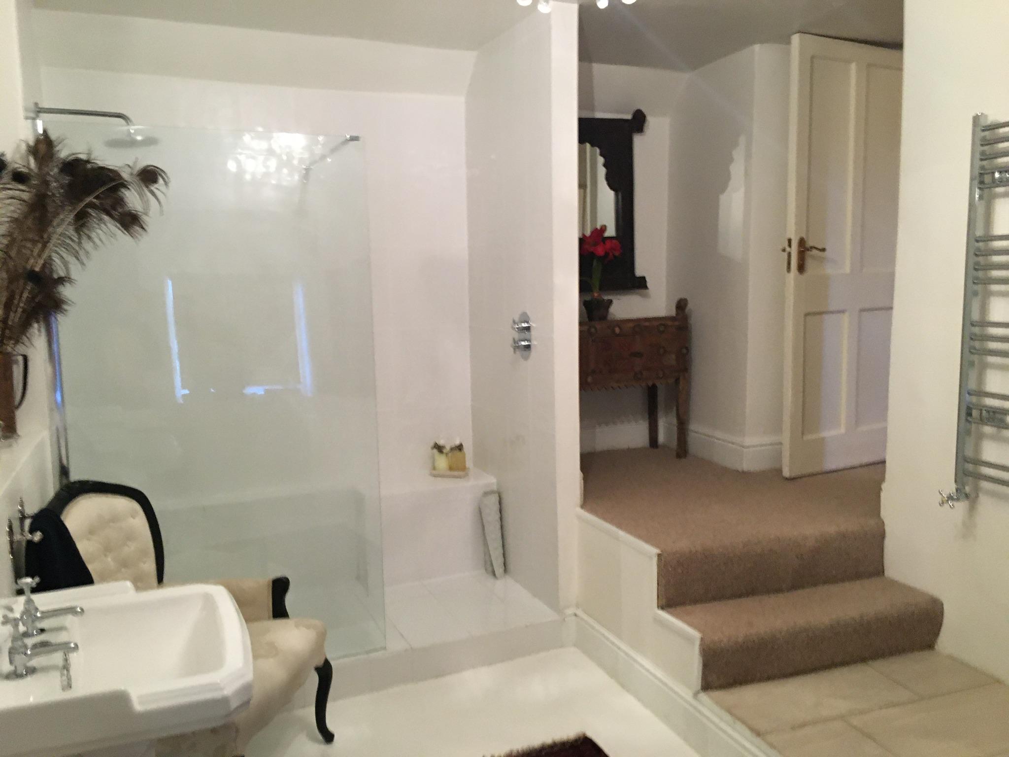 Walk in wet room