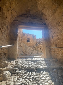 Acrocorinth - À 4 km en haut de l’Ancienne Corinthe