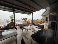 Roof top bar / salle de petit déjeuner