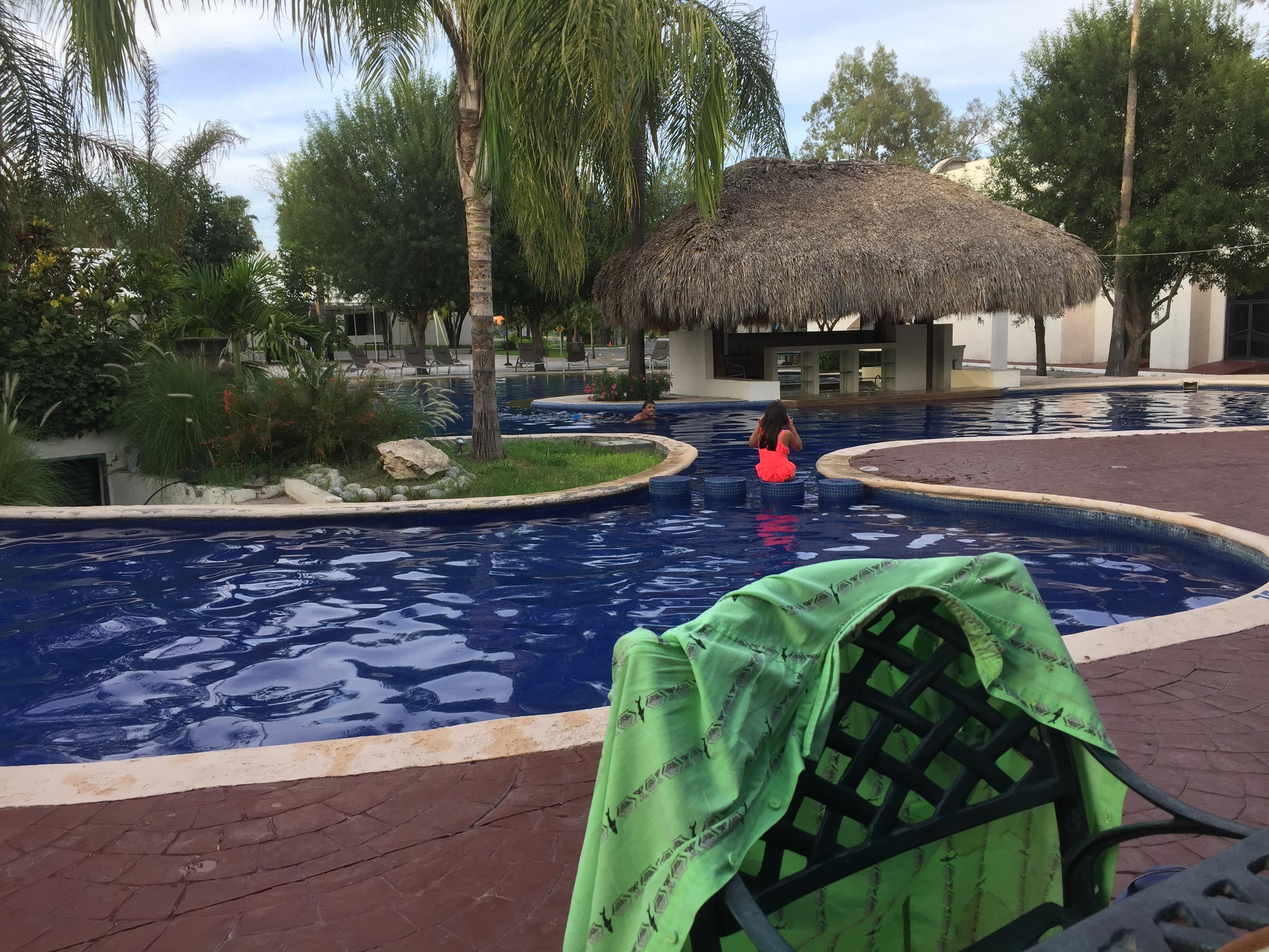 Gorgeous Pool and Surroundings! 