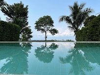 Private pool view