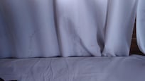 Cortinas com muita poeira