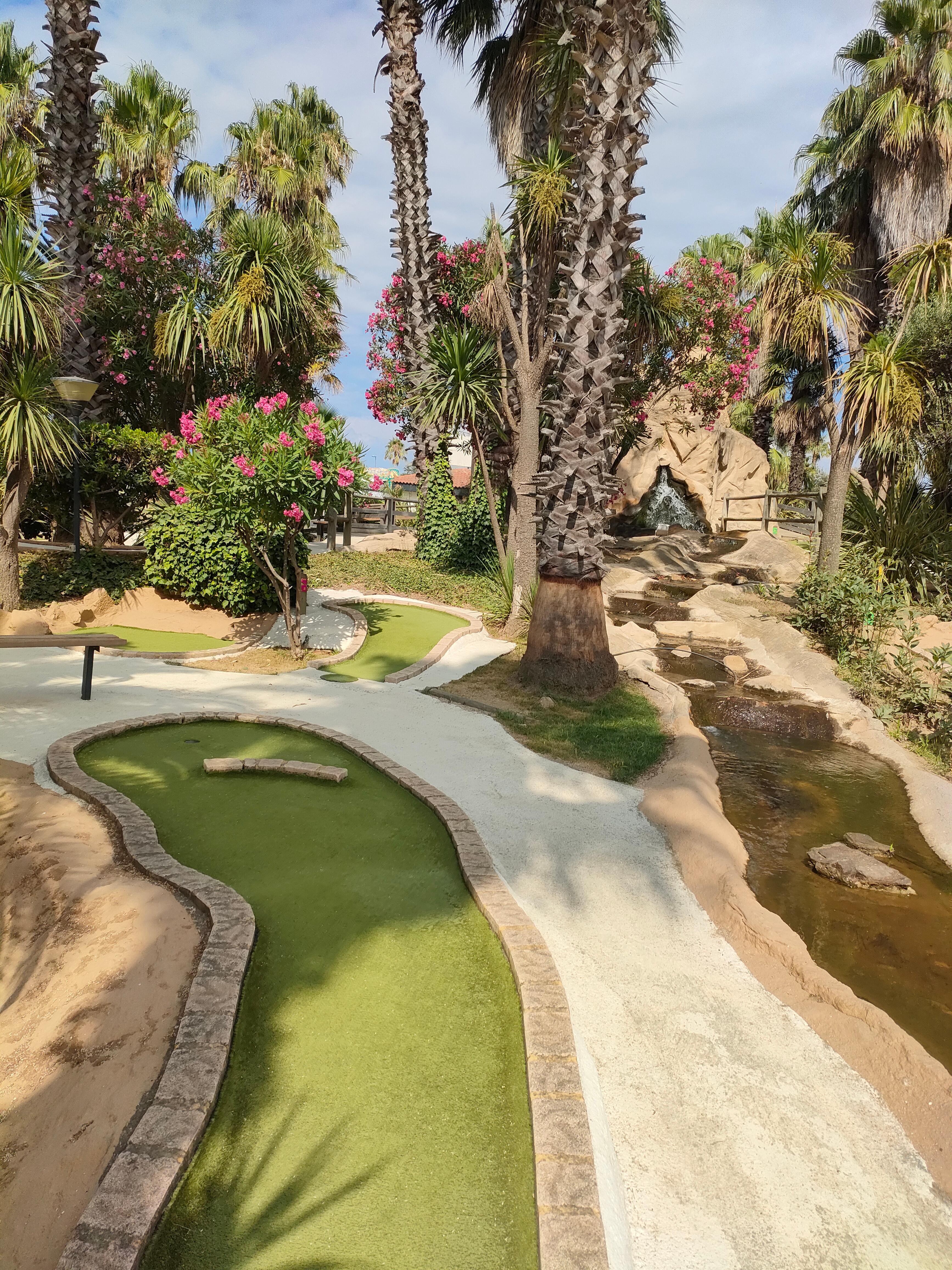 Mini golf