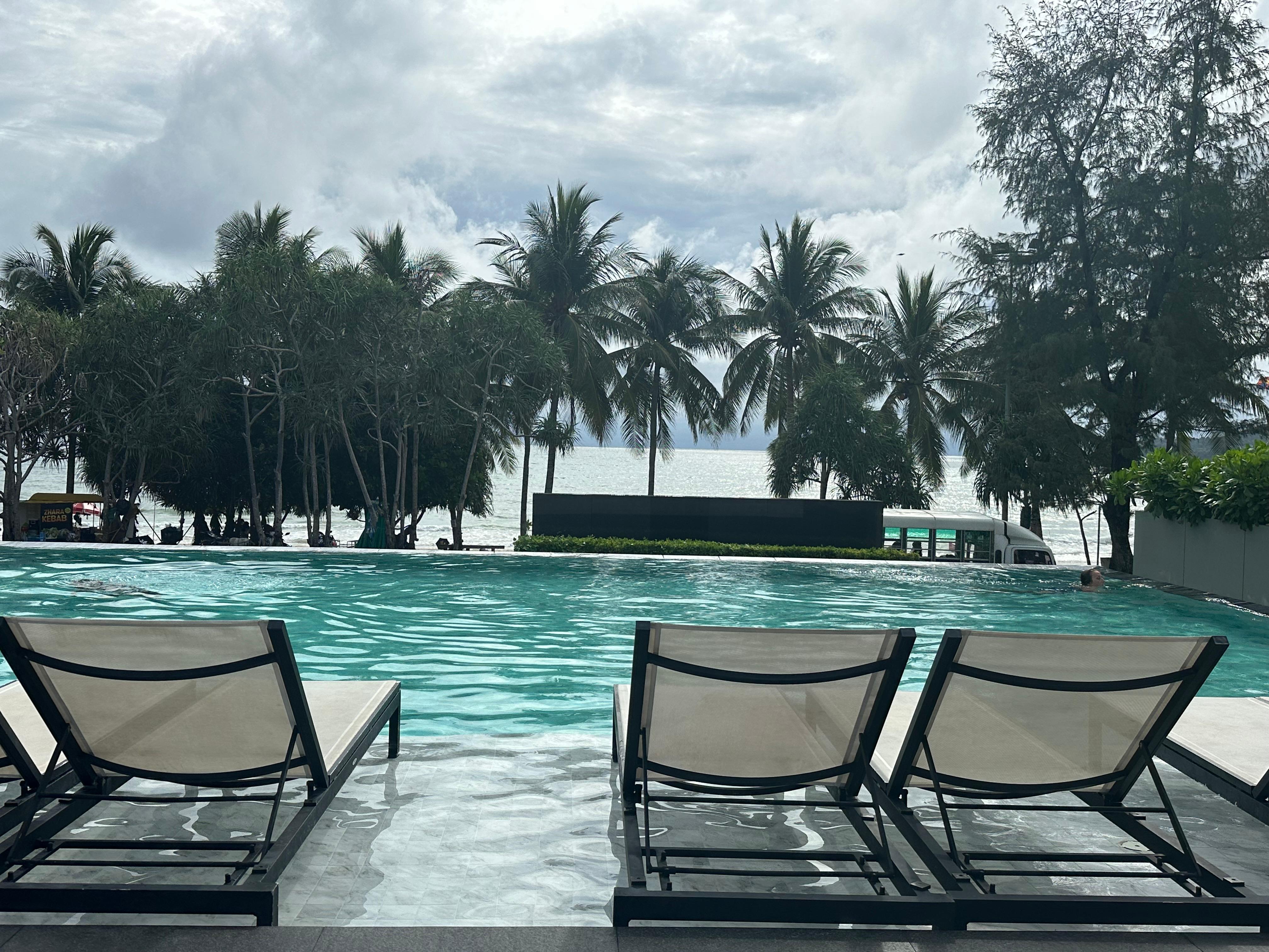 Infinity pool overlooking Patong beach 