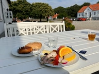 Breakfast outside