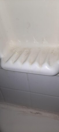 More dirty tub