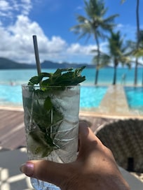 Bam Bam restaurant/bar