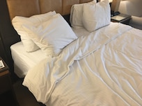 Hat sich das Personal eine Pause auf meinem Bett gegönnt?