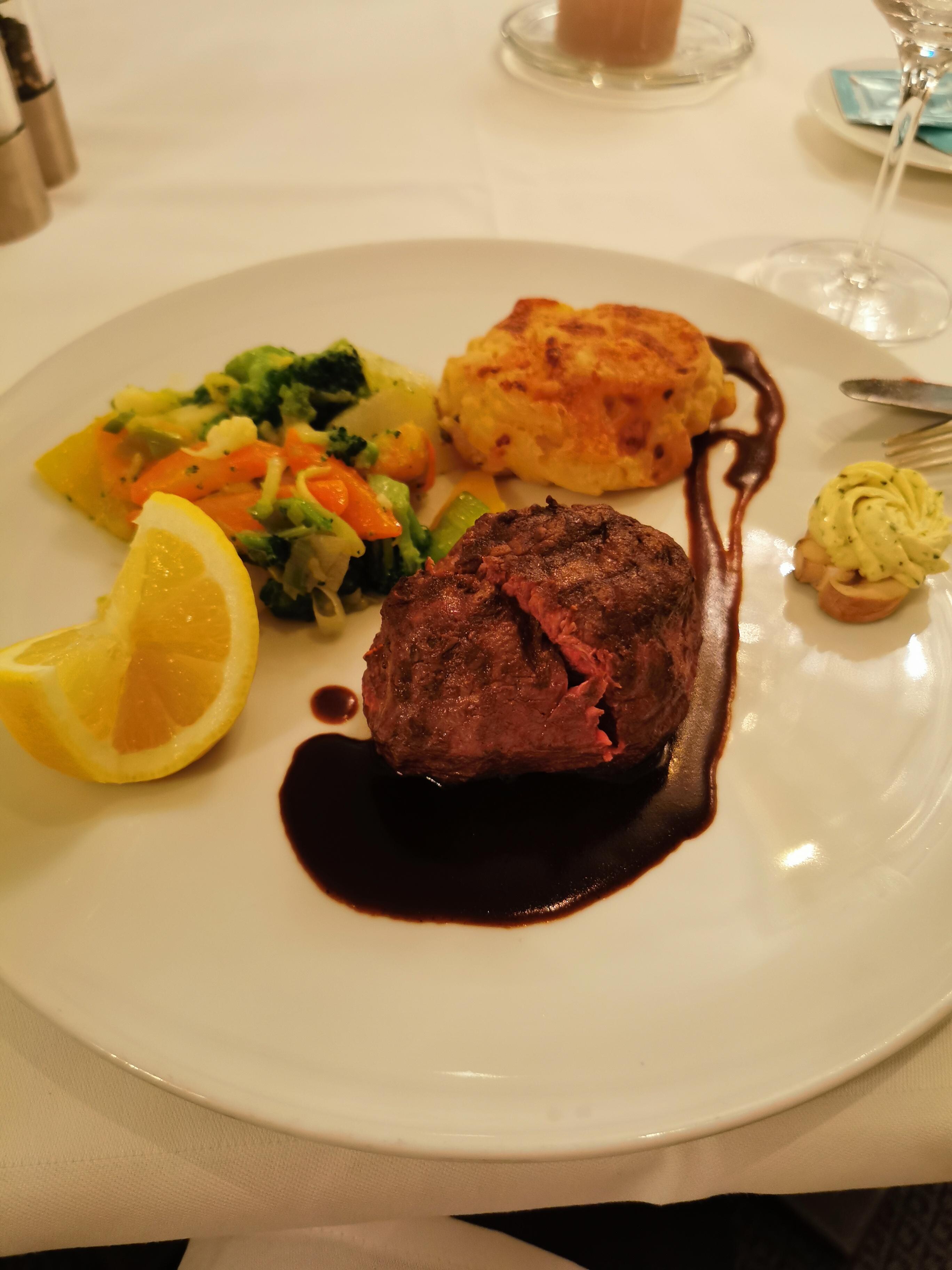 Beef filet (dinner)