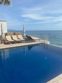 Nice, semi-private infinity pool on second floor