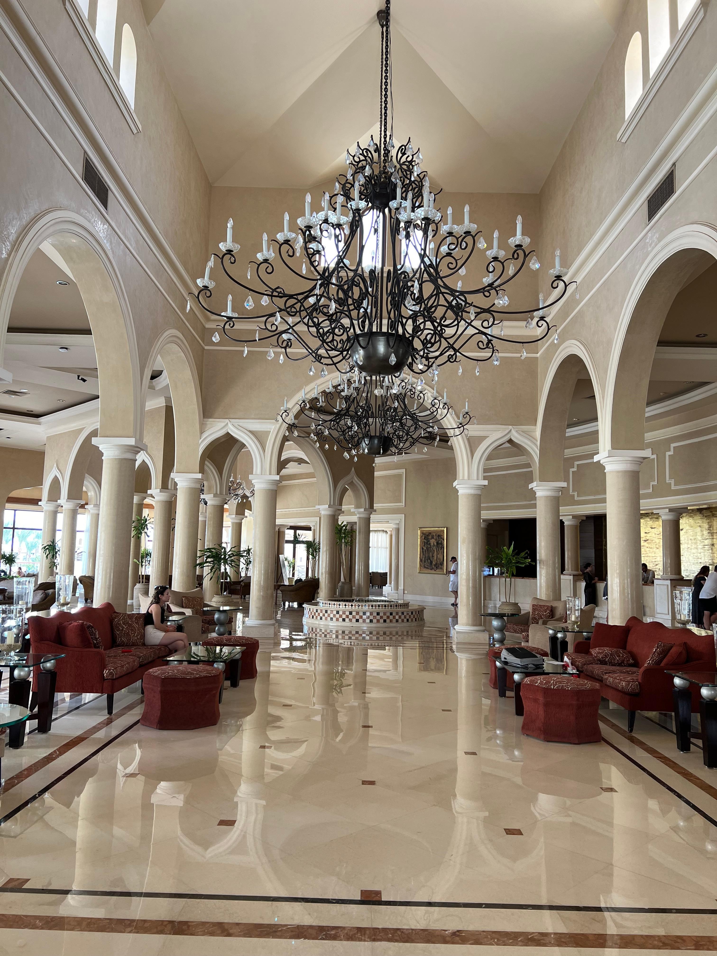 フロントロビー