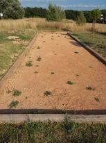  terrain de boule a l abandon du 4*?