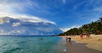 The view north from the beach right in front of the hotel