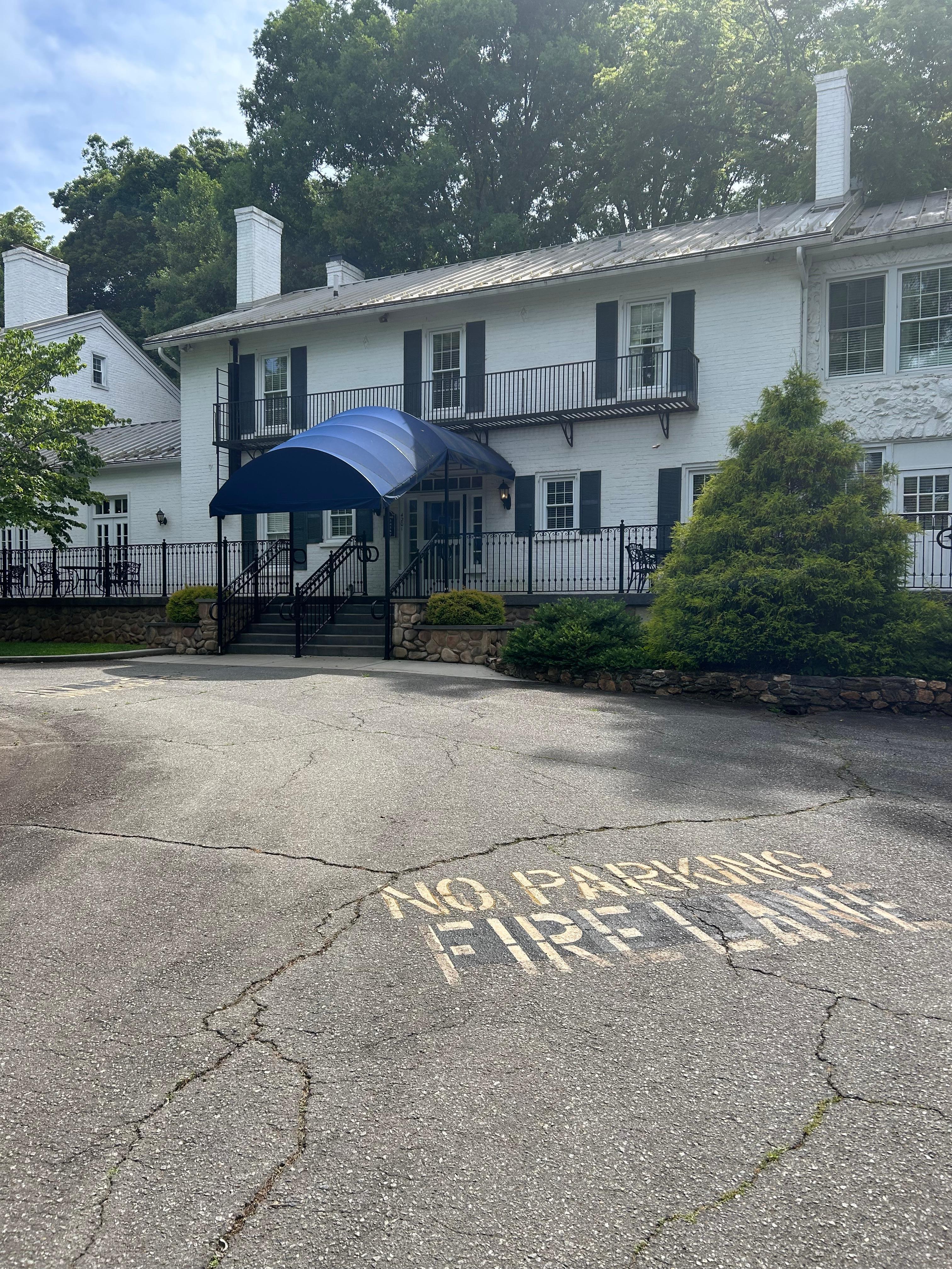 Entrance to The Manor at Excelsior