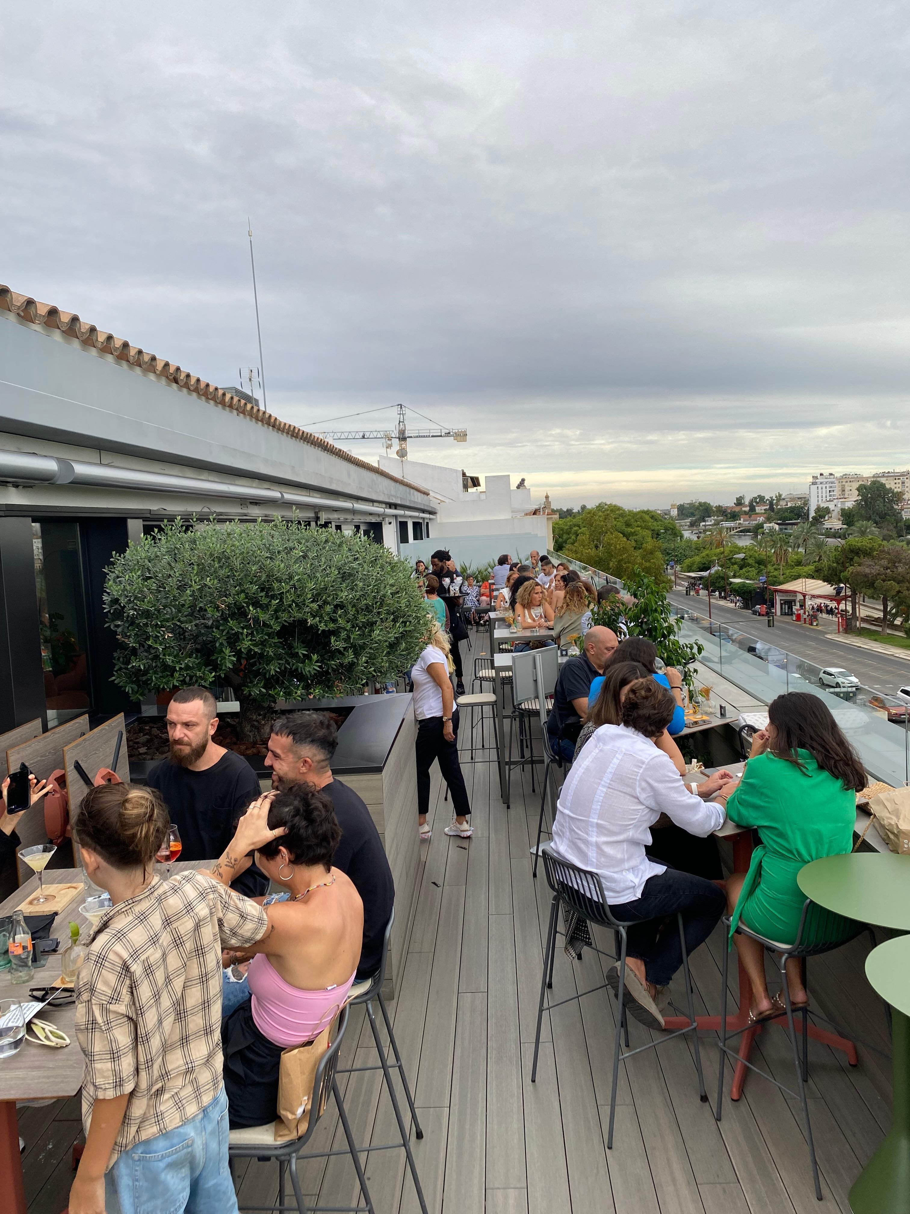 Rooftoop terrasse med lille pool 